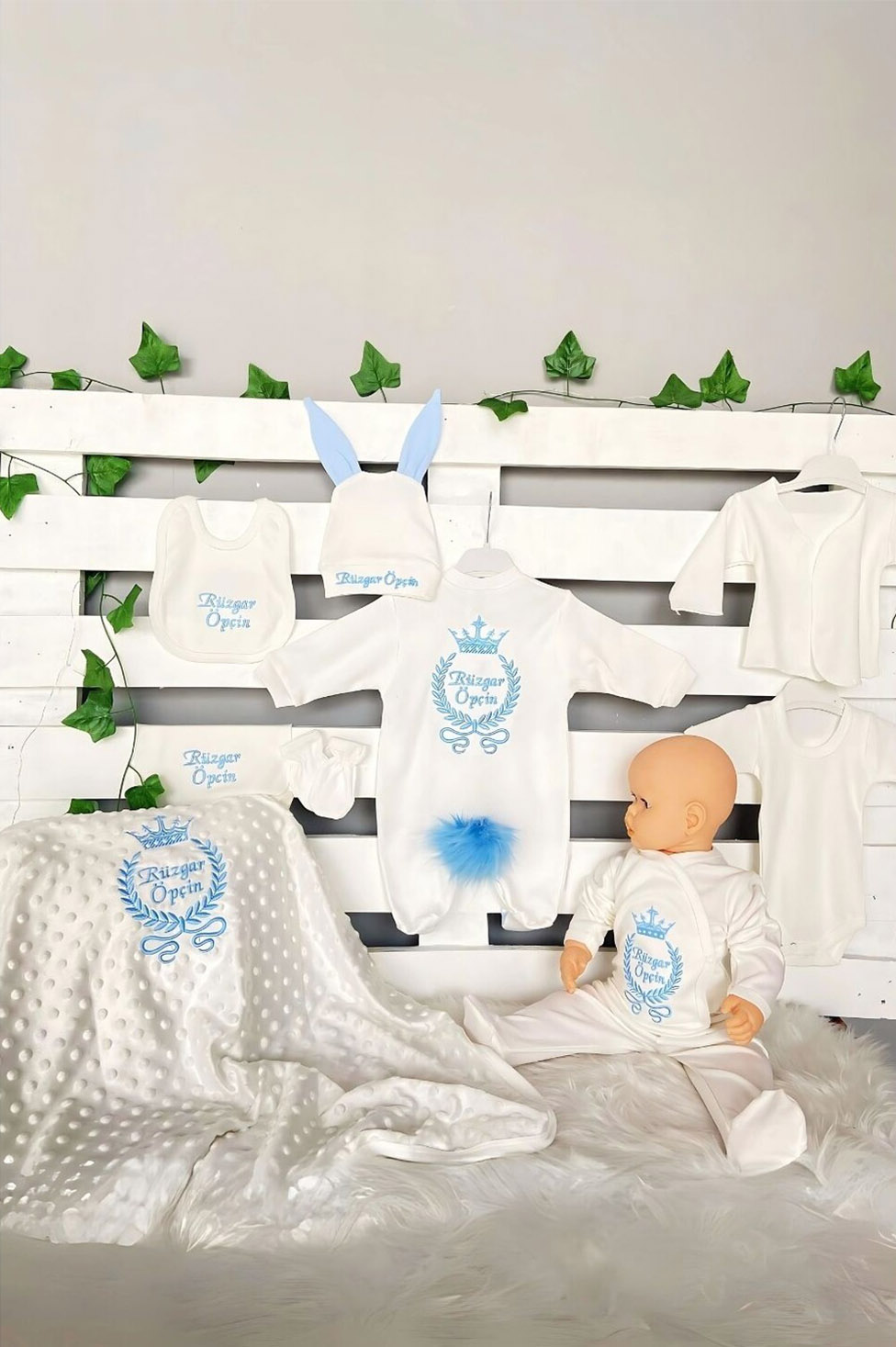 Beş Taçlı Çelenk Modelli 10'lu Tam Donanımlı Hastane Çıkışı Seti