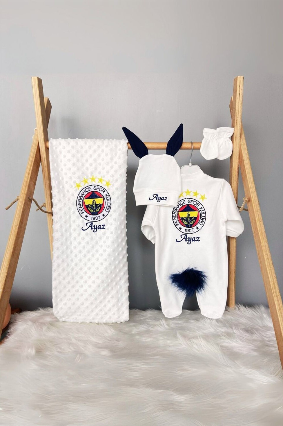 Fenerbahçe Taraftar Modelli Beyaz 4'lü Hastane Çıkışı Seti